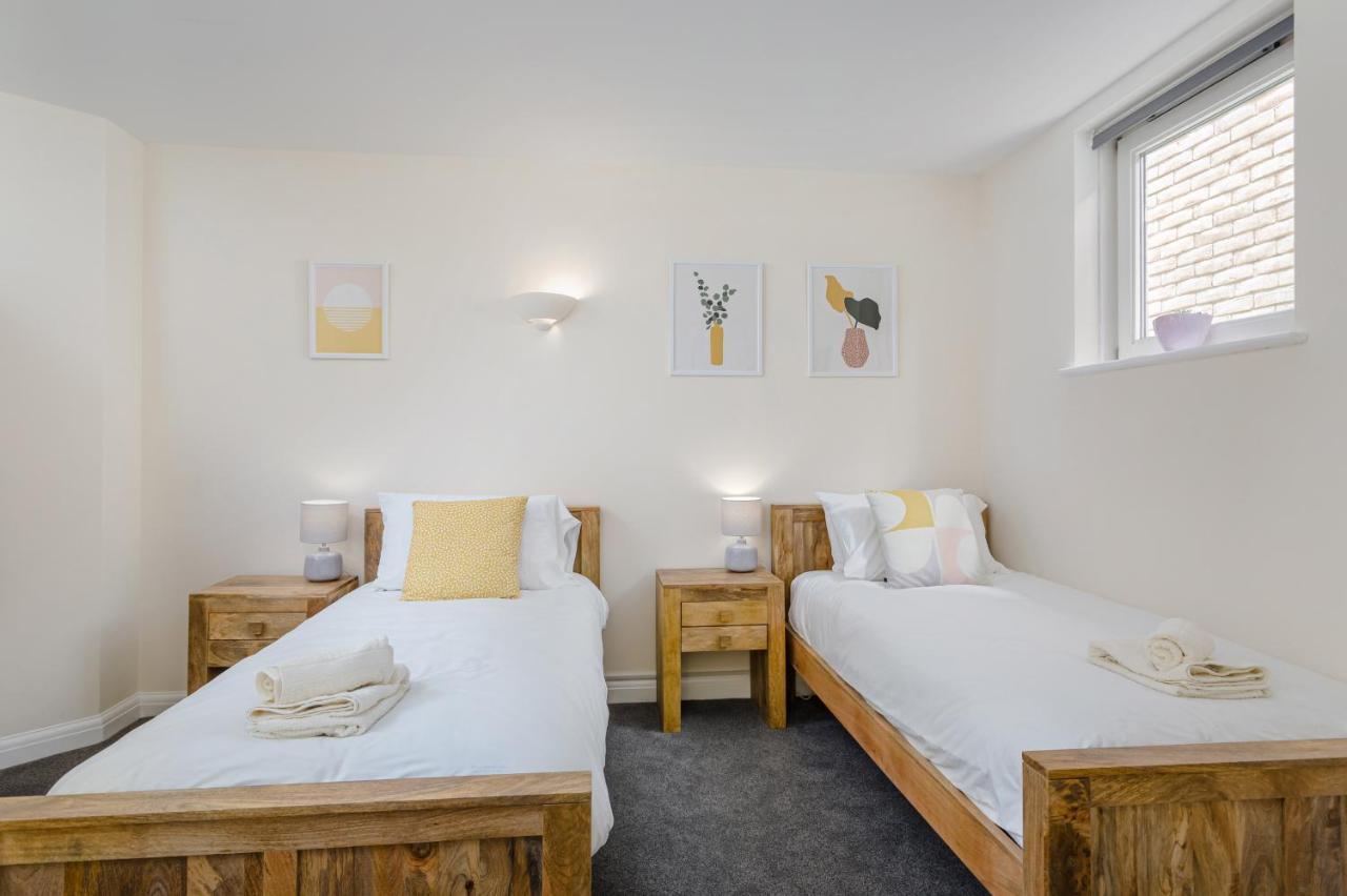 2 Bedroom City Centre Townhouse - With Parking Cambridge  Bagian luar foto